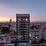 Loft In The Heart Of Americana, Have An Artsy Stay