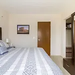 Casa Para Grupos Grandes Por El Iteso