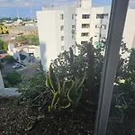 Departamento En Condominio Acacias, Al Lado De El Hard Rock