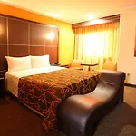 Motel Mirage