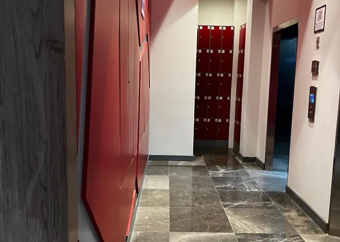 Consulado, Minerva Guadalajara