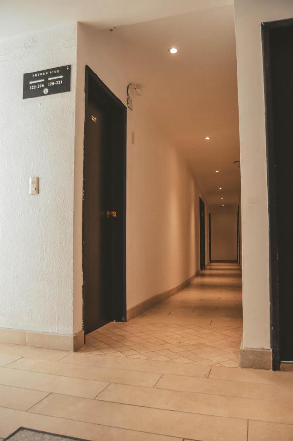 Hotel Latino