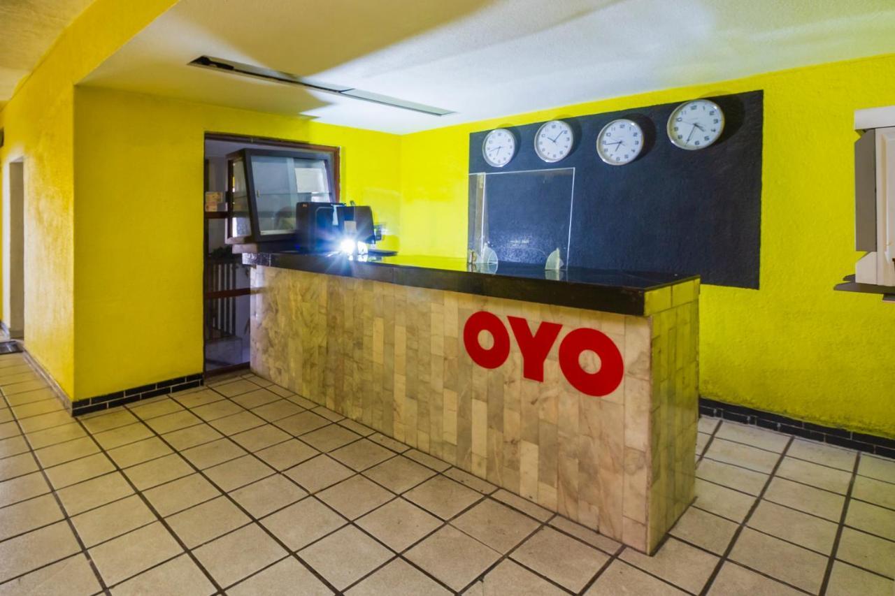 Oyo Gran Galerias Plaza