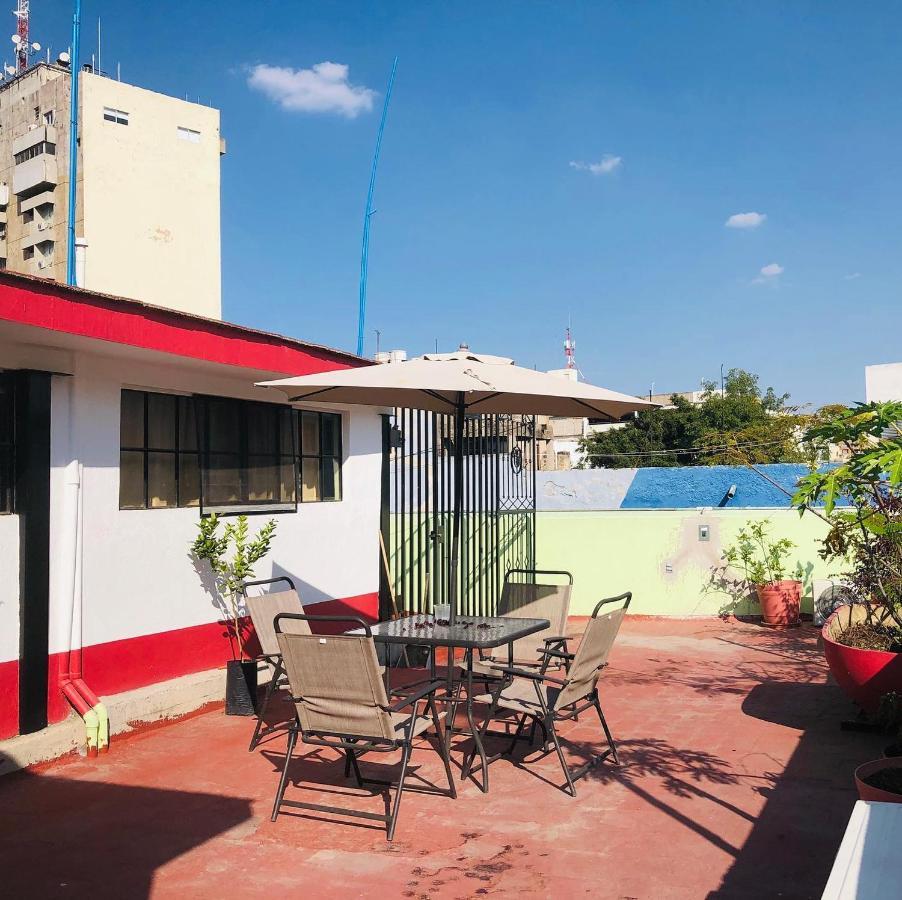 Guest house Hostal De Los Reyes *