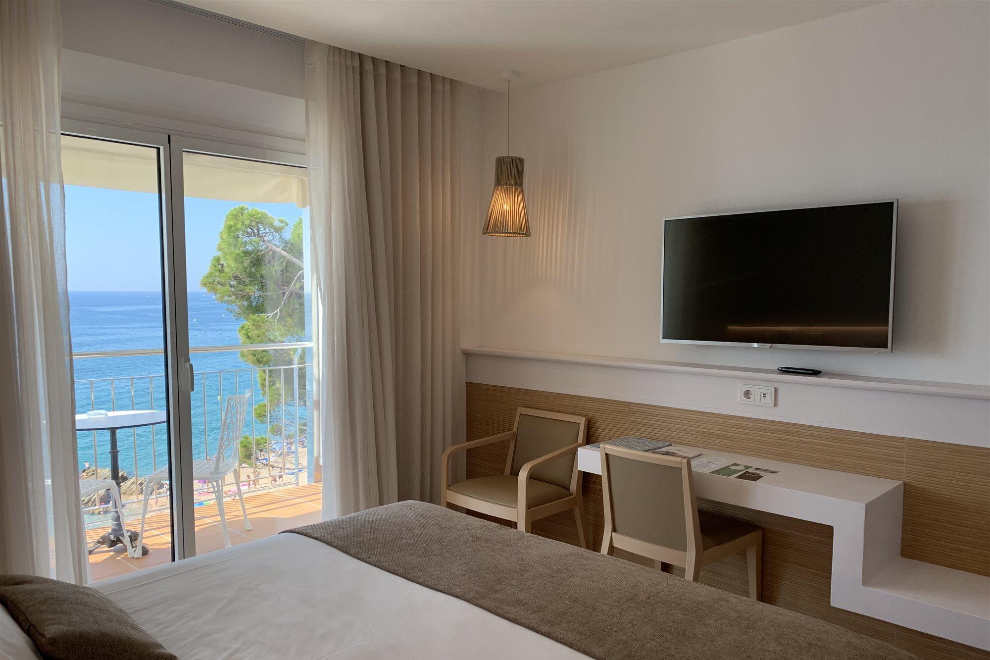 Costa Brava Hotel 2*