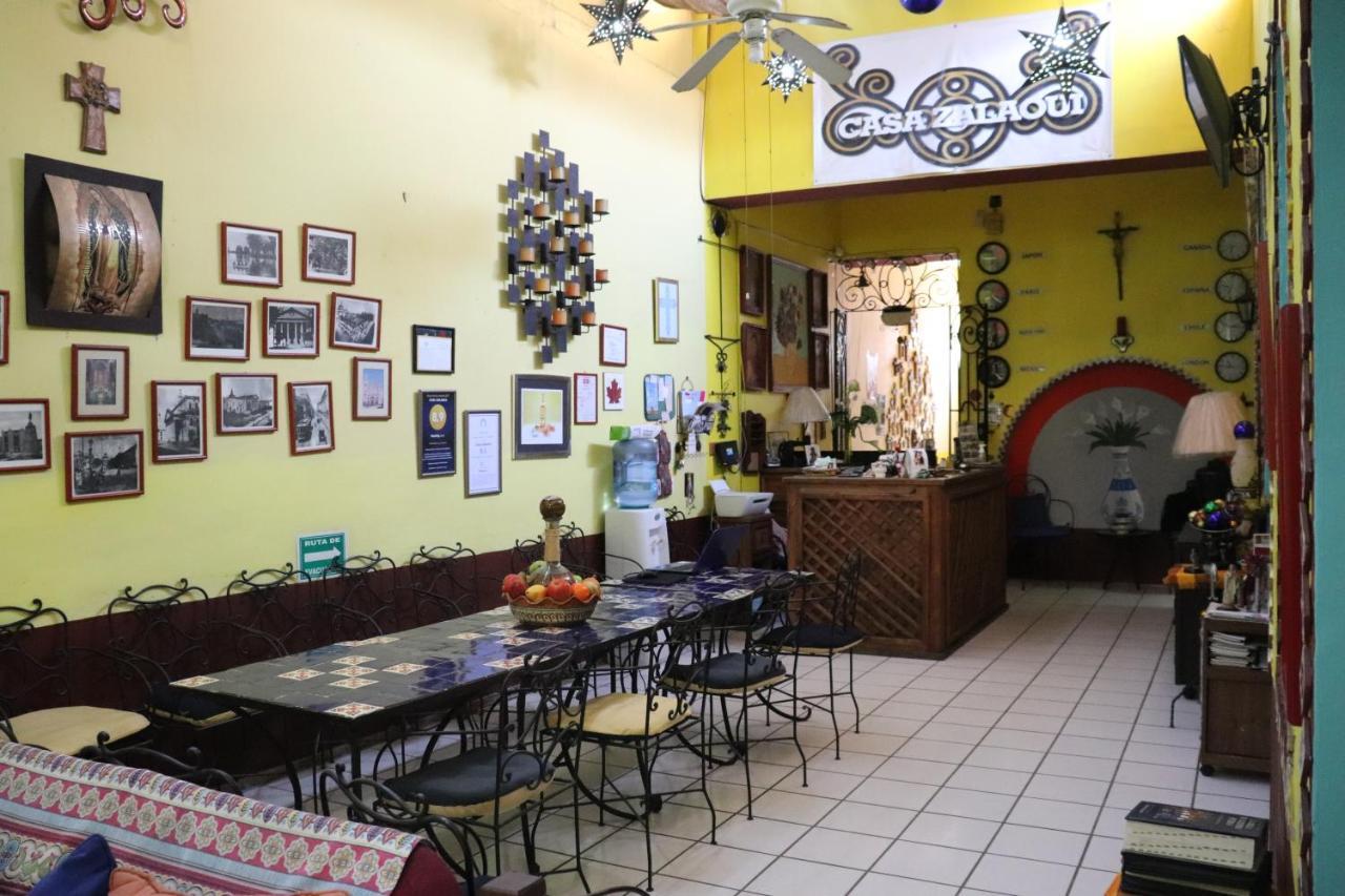 Hostel Casa Zalaoui * Guadalajara