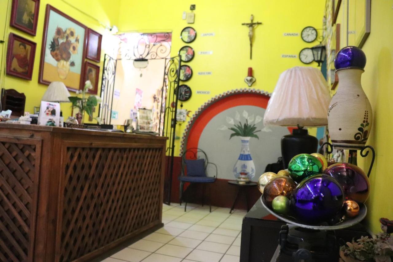 Hostel Casa Zalaoui * Guadalajara