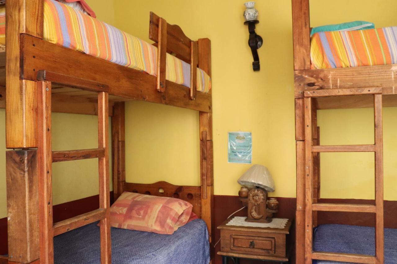 Hostel Casa Zalaoui Guest house Guadalajara