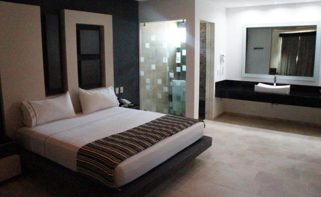 Casablanca Motel *