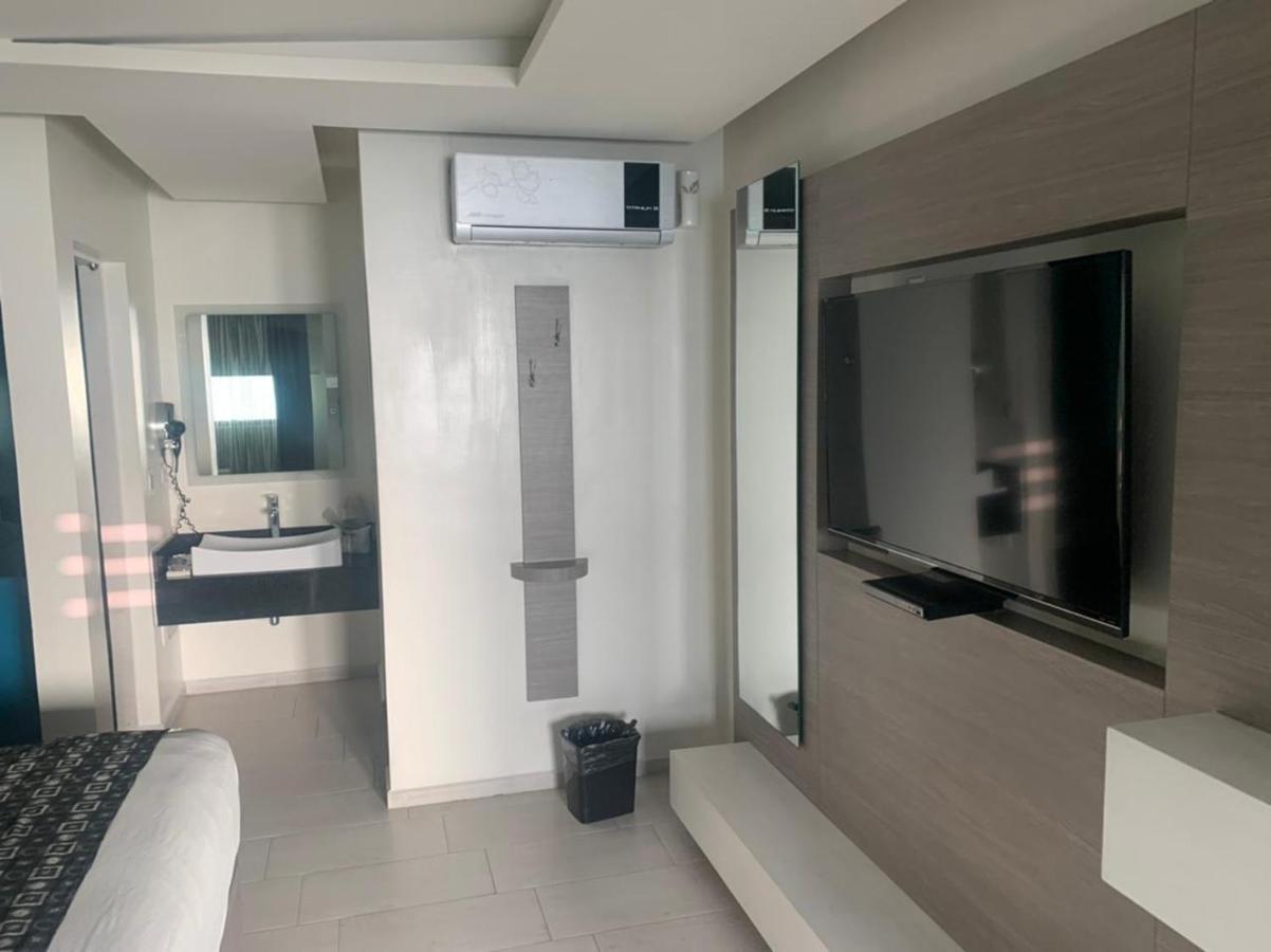 Pedregal Motel *