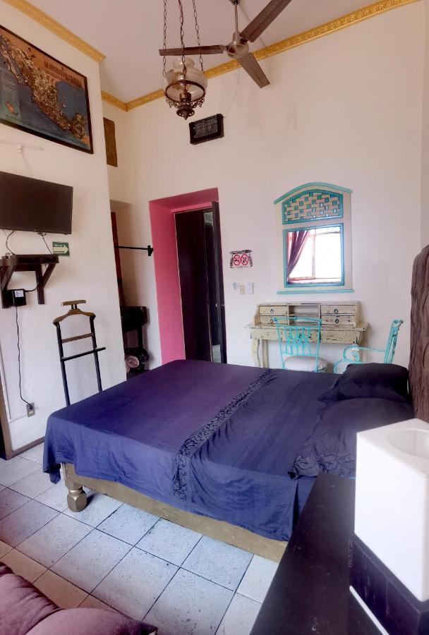 The Roof Backpackers Casa de hóspedes