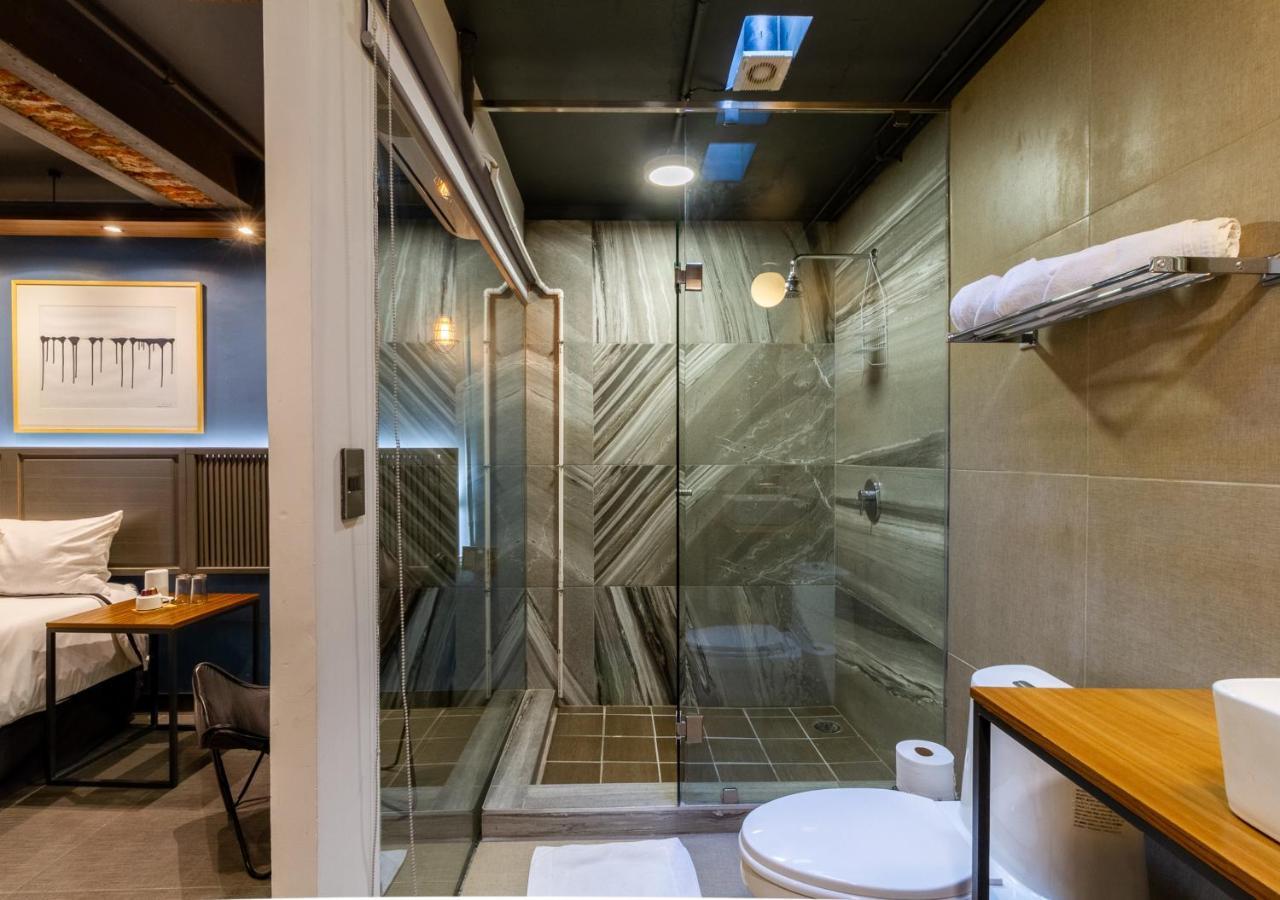Aparthotel The Yellow By Dot Boutique *