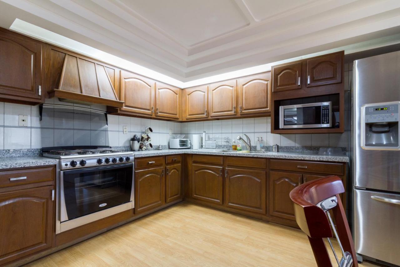Apartment Penthouse Colomos *