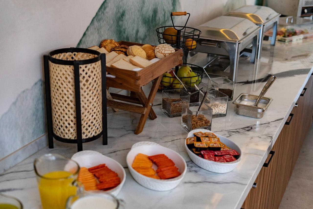 Fulton Business Luxury Hotel