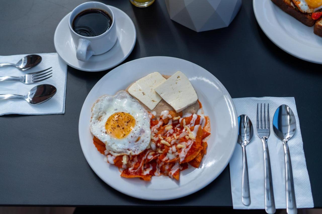 Fulton Business Luxury Hotel
