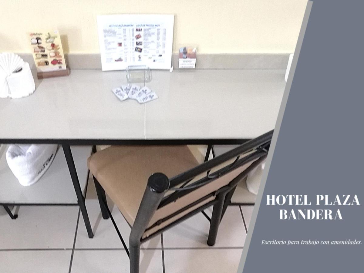 Plaza Bandera Revolucion Hotel *