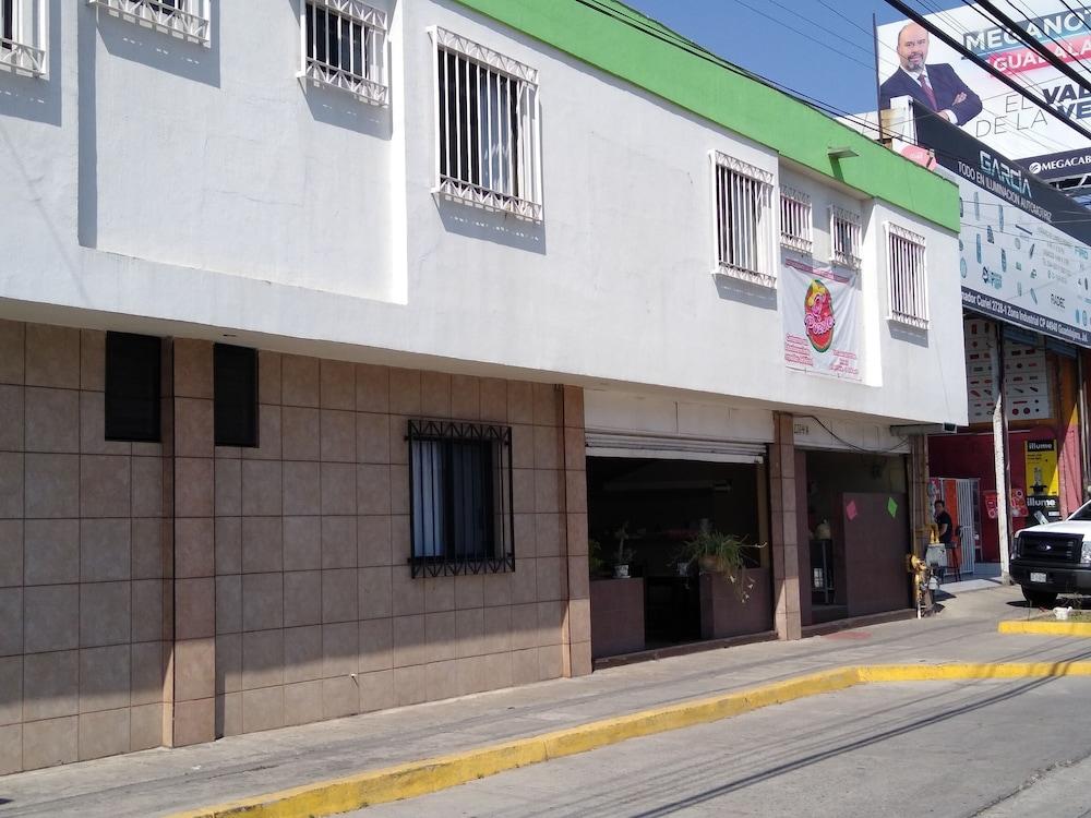 Hotel Arboledas Industrial 3*