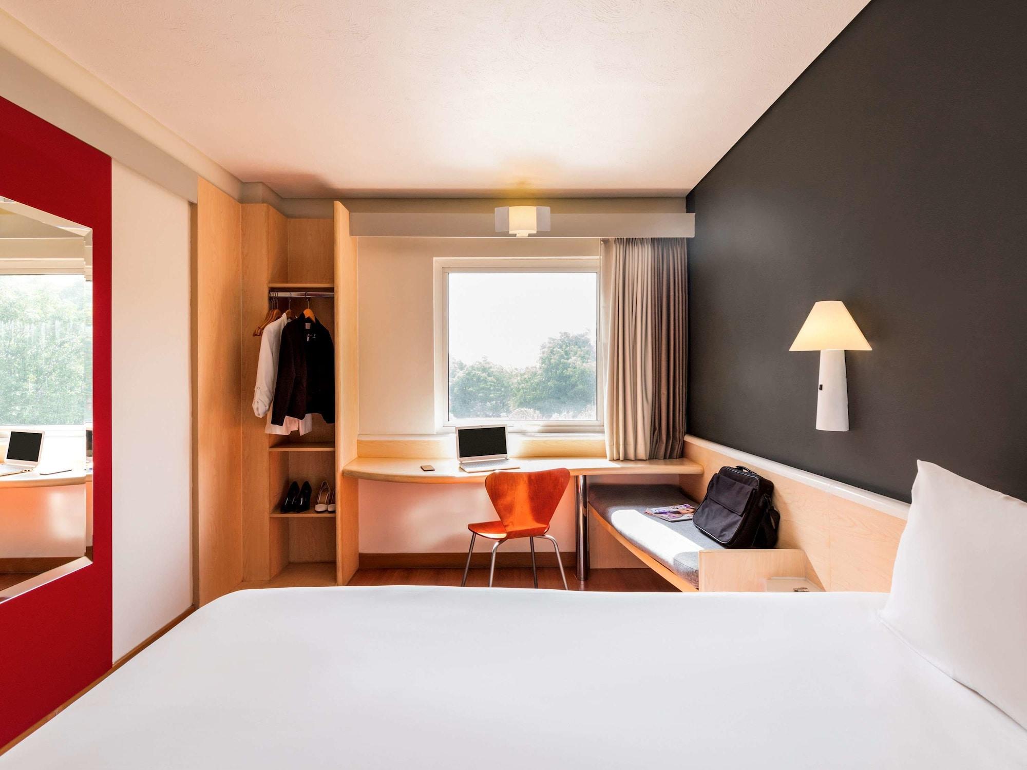 Ibis Expo