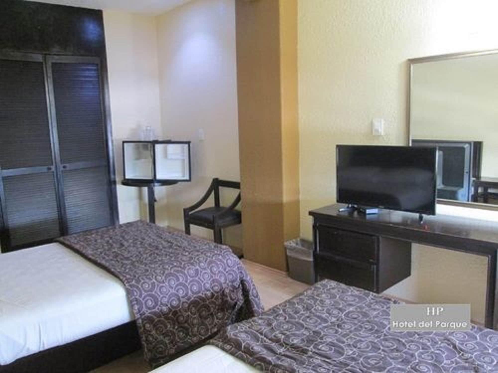 Del Parque Hotel