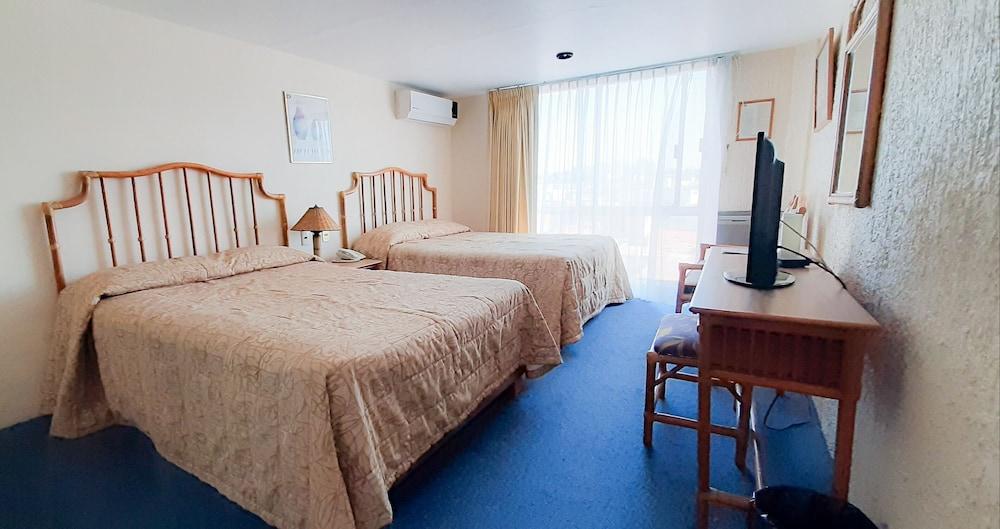 Hotel Fuente Del Bosque