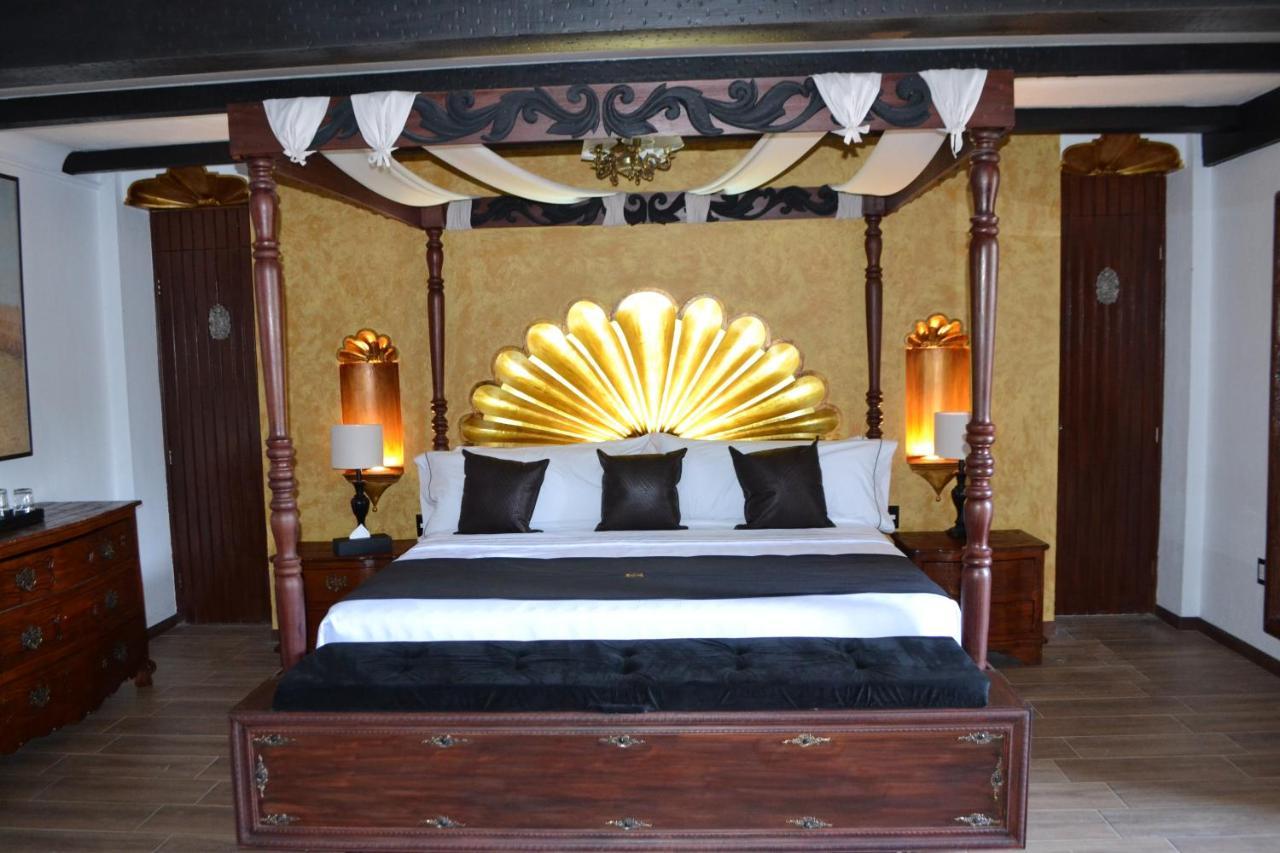 Boutique La Mansion *