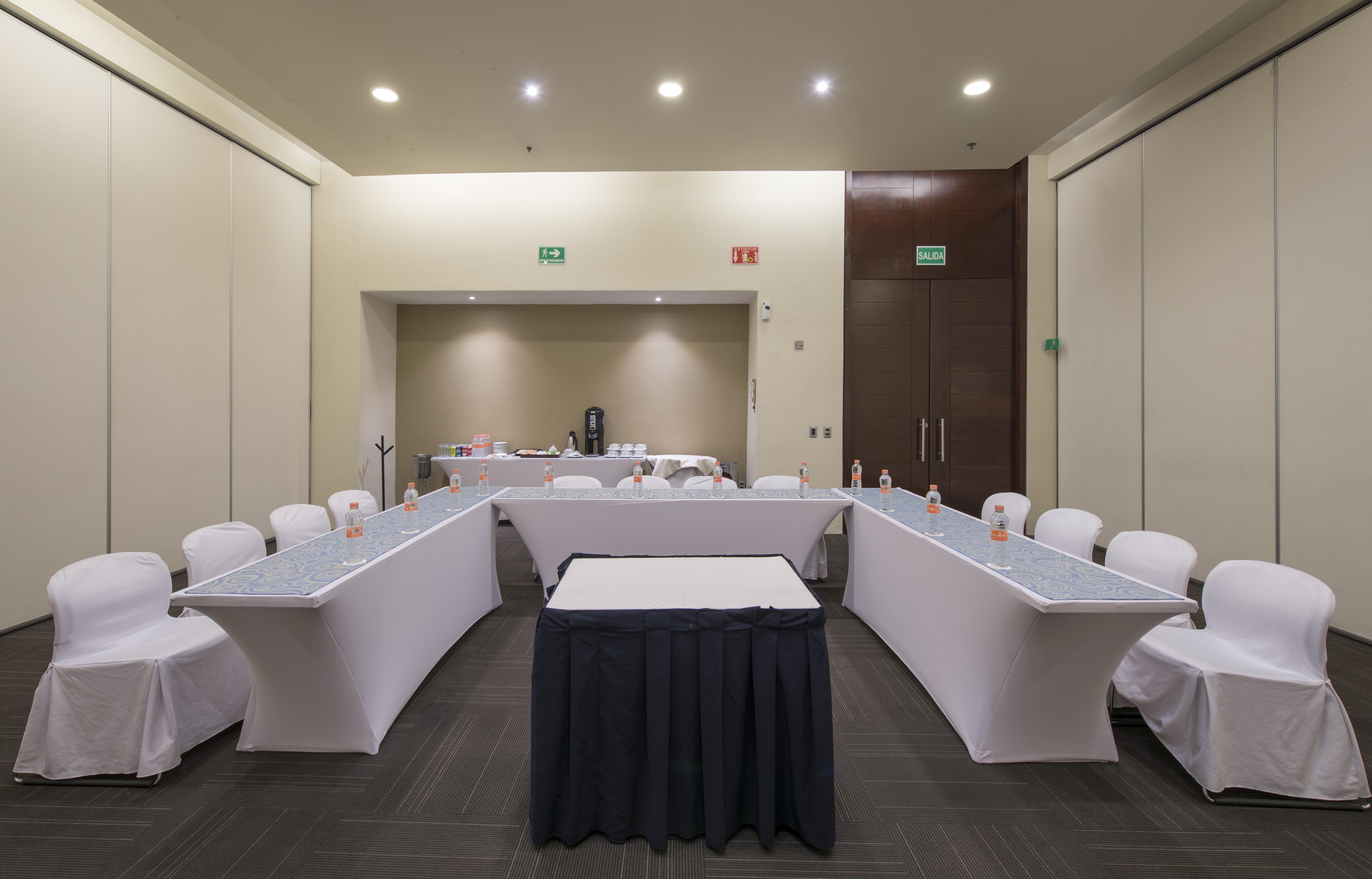 Victoria Ejecutivo 4* Guadalajara