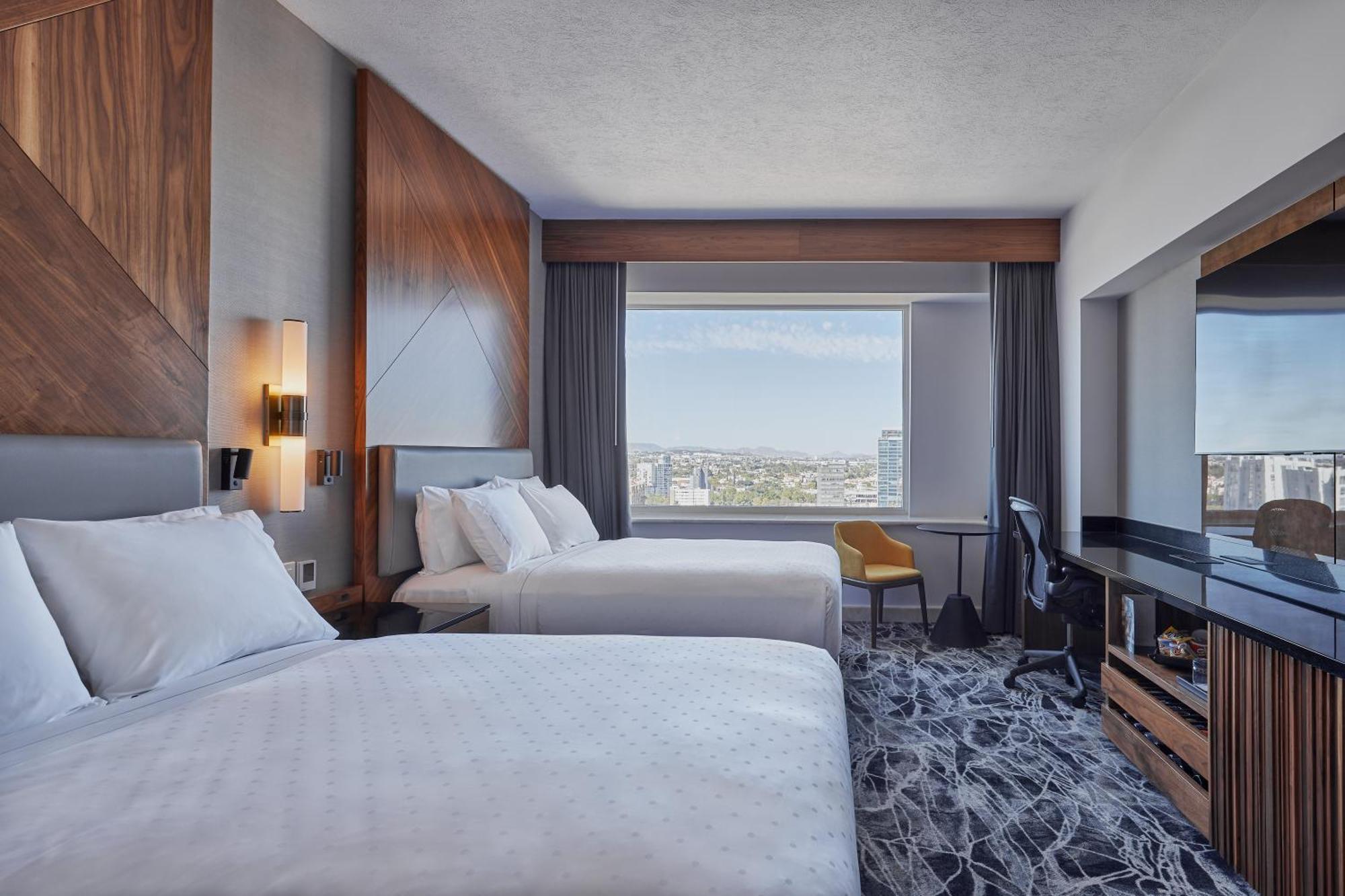 Grand Fiesta Americana Country Club Hotel 5*