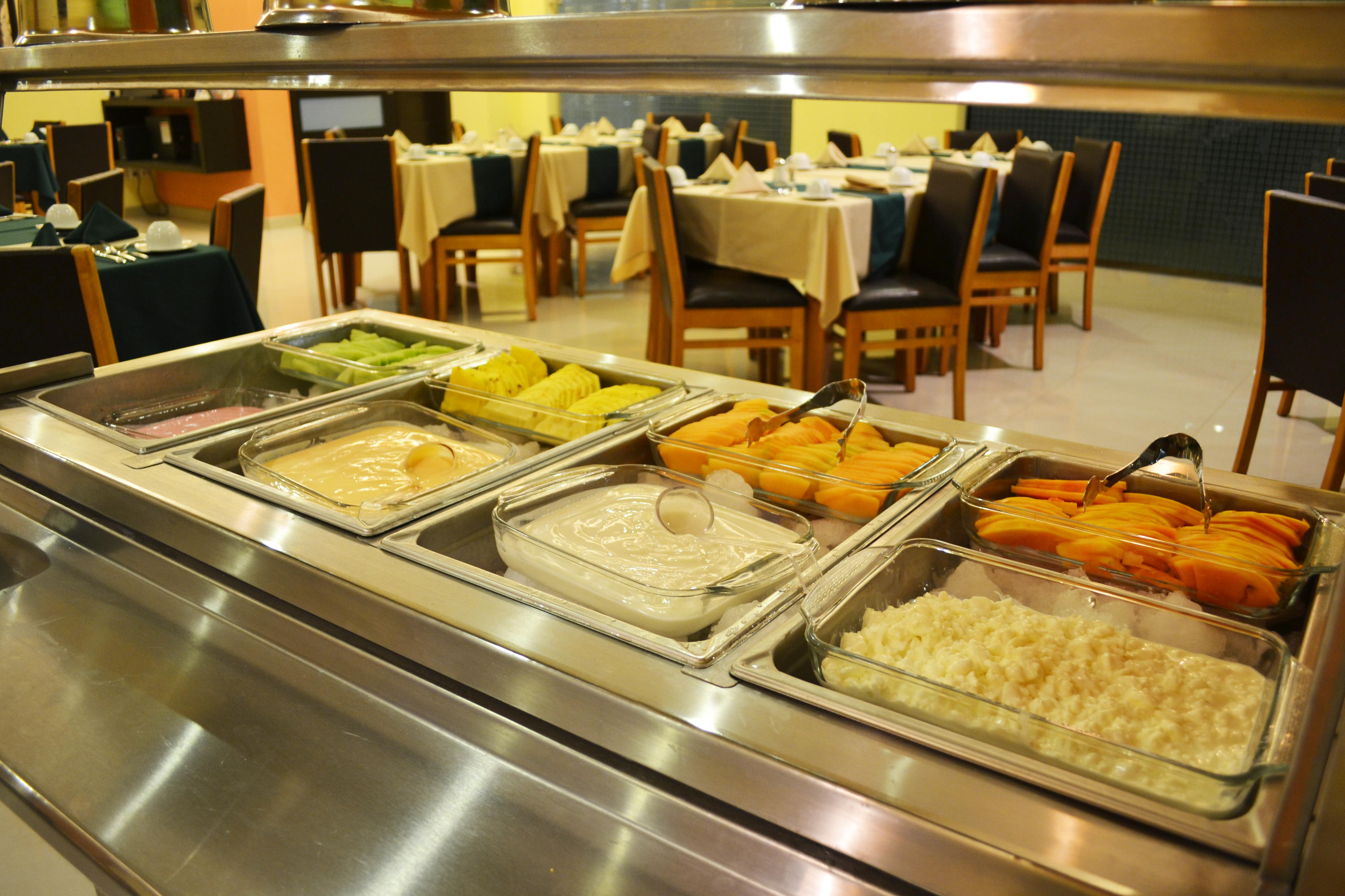 Hotel Hostalia Expo & Business Class