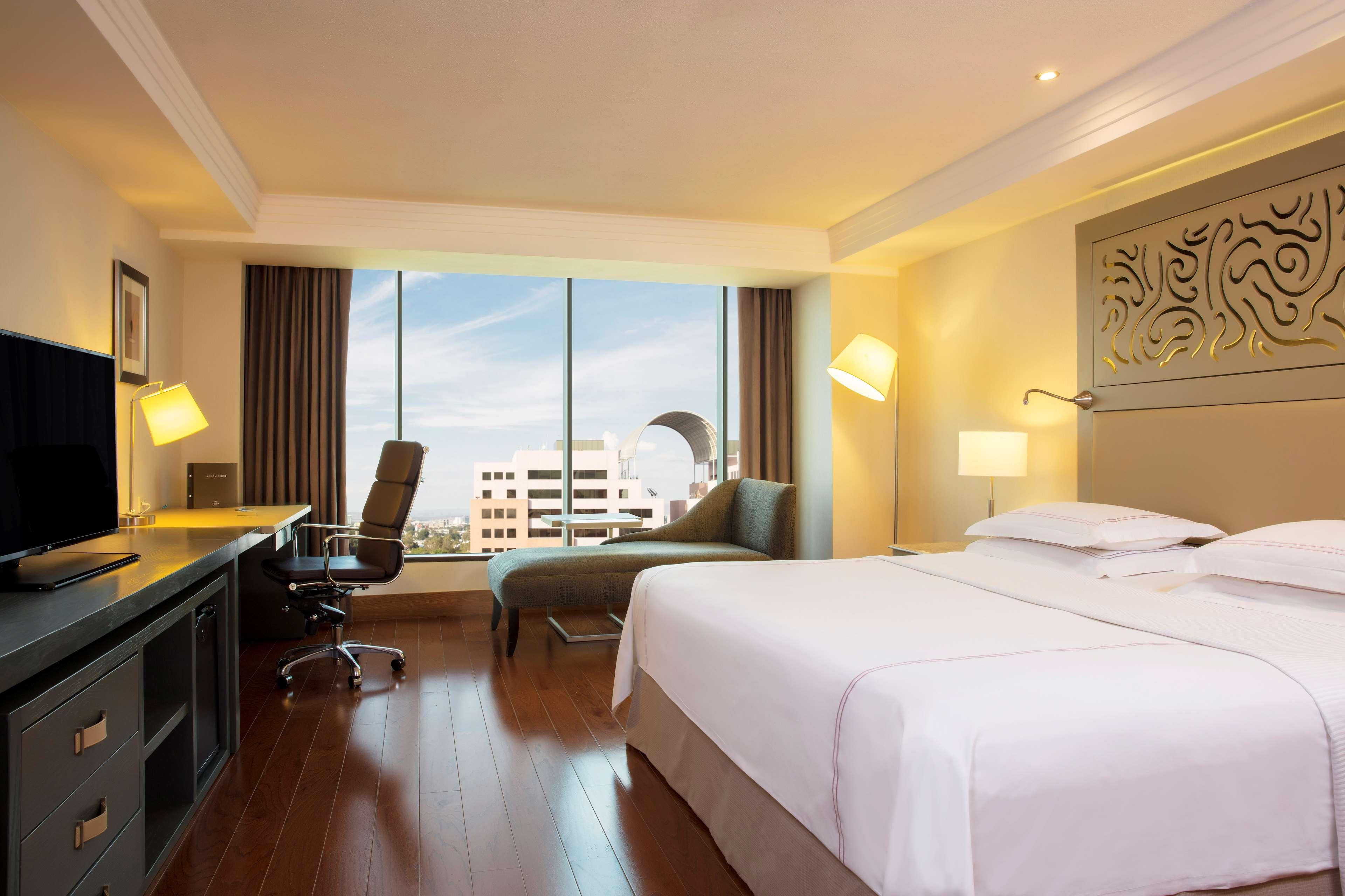 Hotel Barcelo Guadalajara