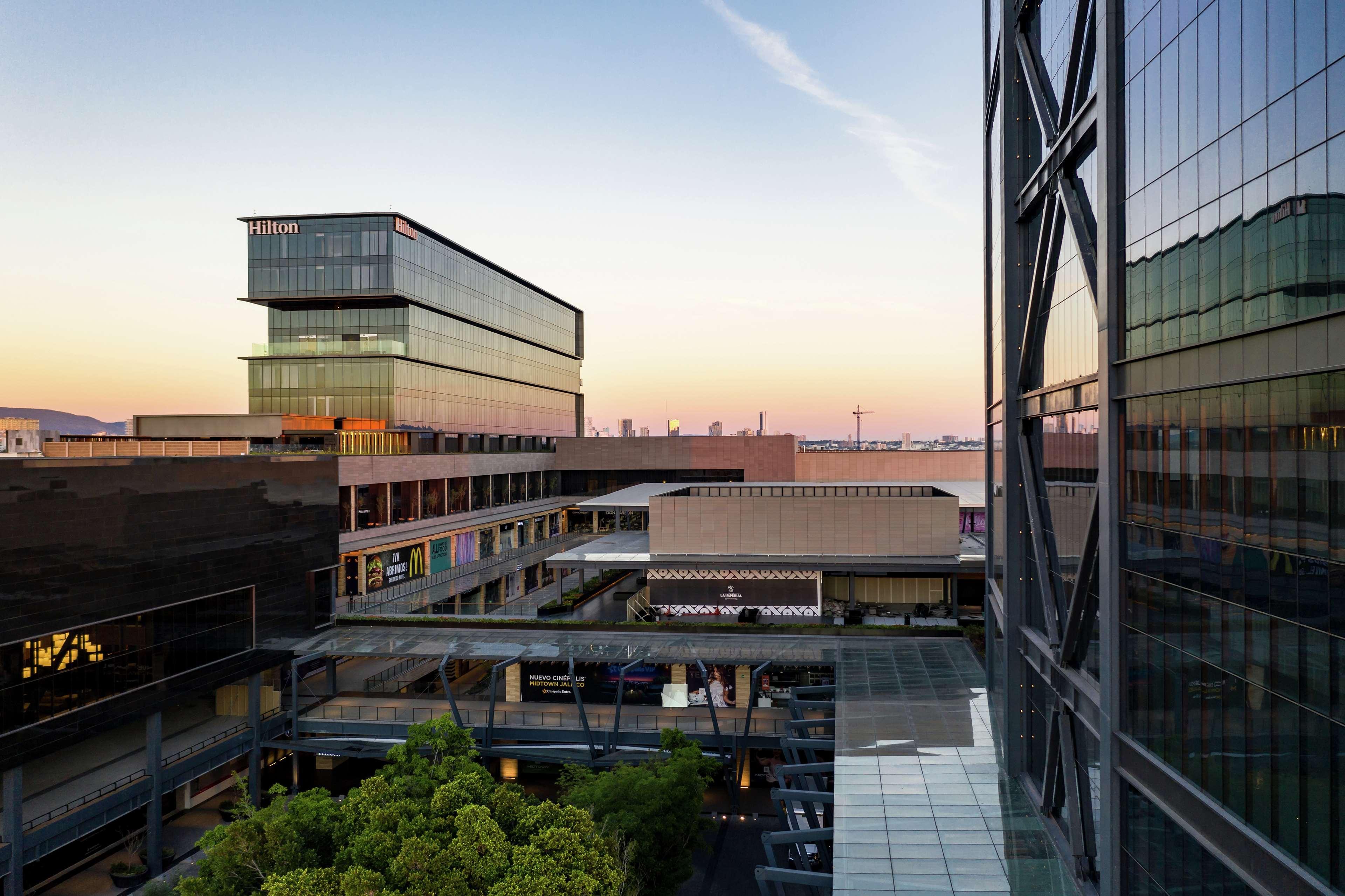 Hilton Midtown Hotel 5*