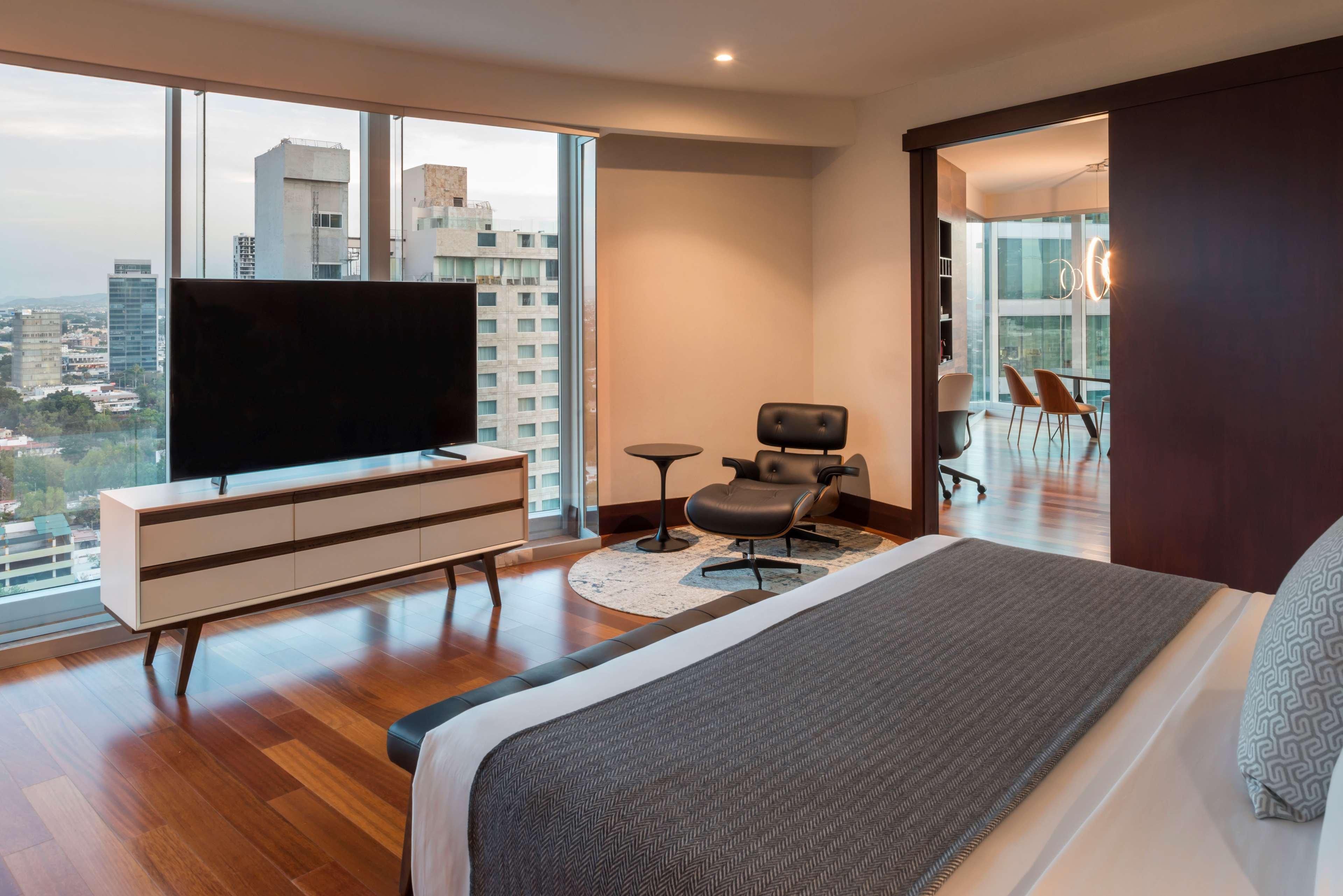 Nh Collection Providencia Hotel 5*