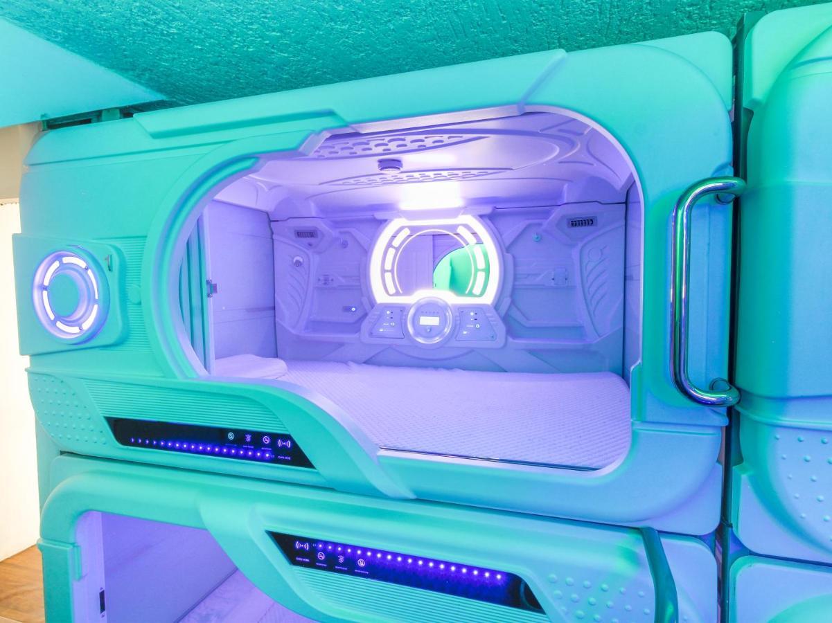 Oyo Will Capsule,expo