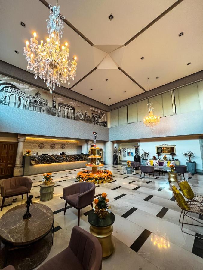 Real Maestranza Hotel 4*