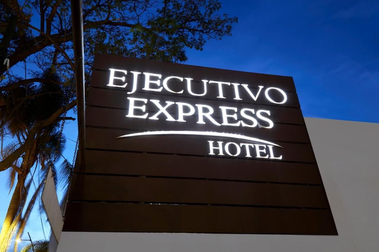 Ejecutivo Express Providencia - Av Mexico Hotel 4*