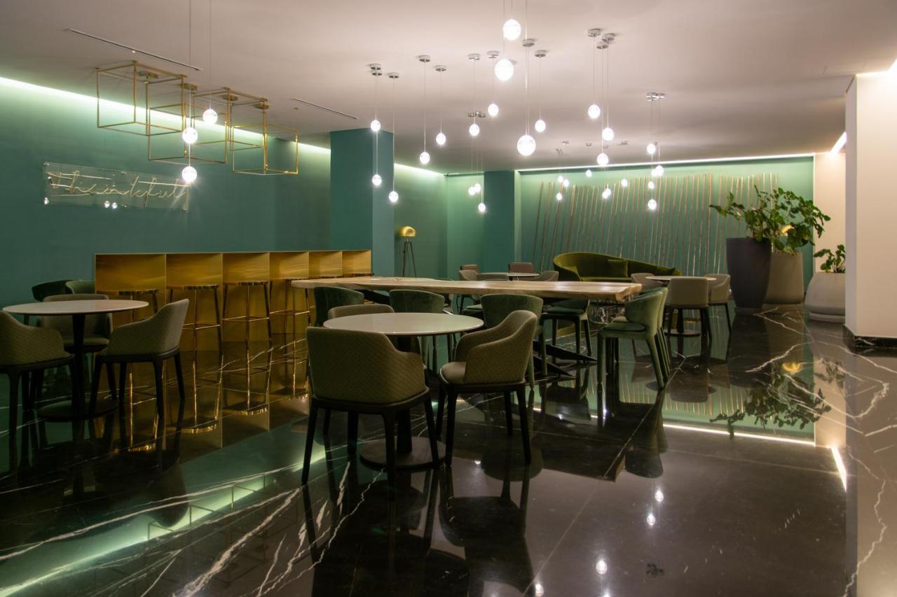 Apartment Mexication Penthouse: Urban Retreat Col. American *
