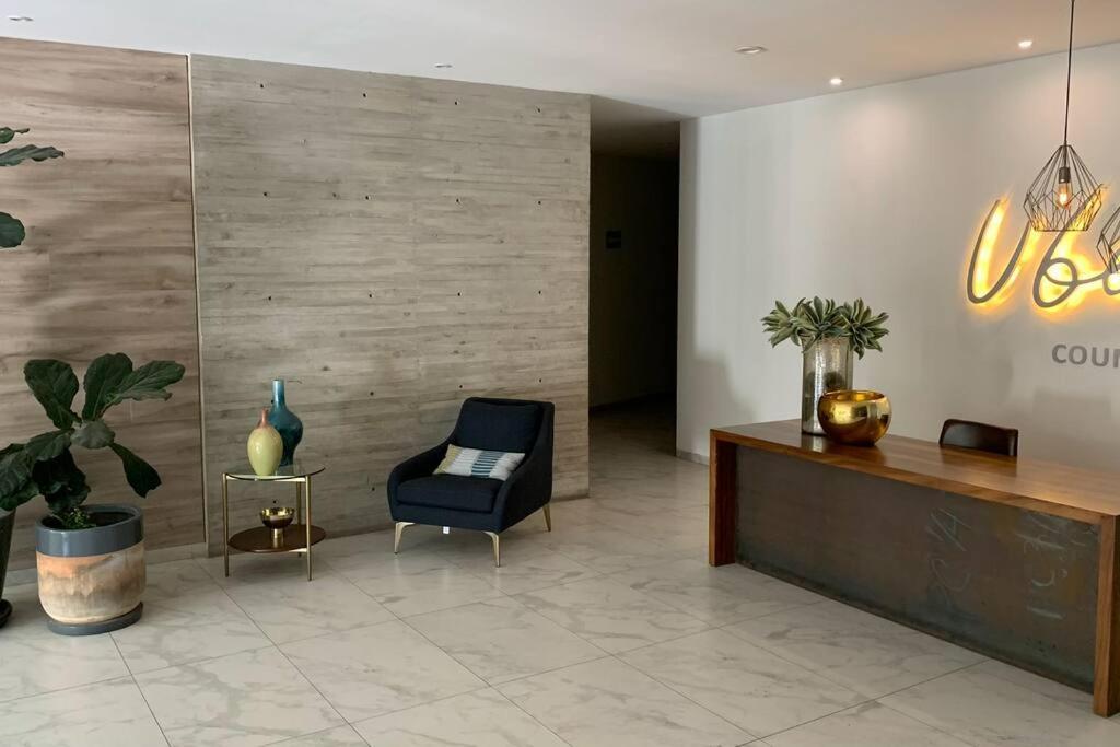 Lujoso De Disenadora / Limpieza Diaria Apartment Guadalajara