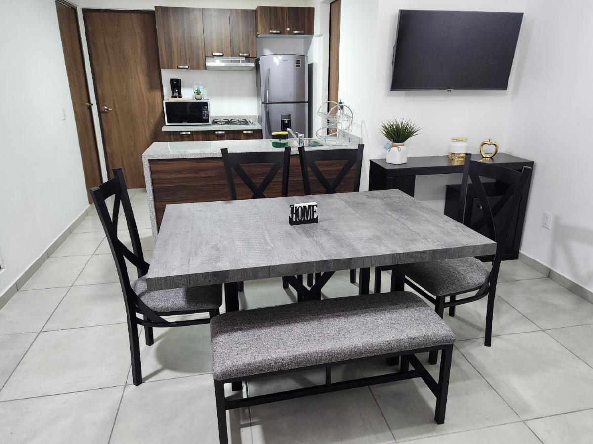 Apartment Nuevo Y Amplio Departamento Con Alberca Y Seguridad En El Centro De Guadalajara
