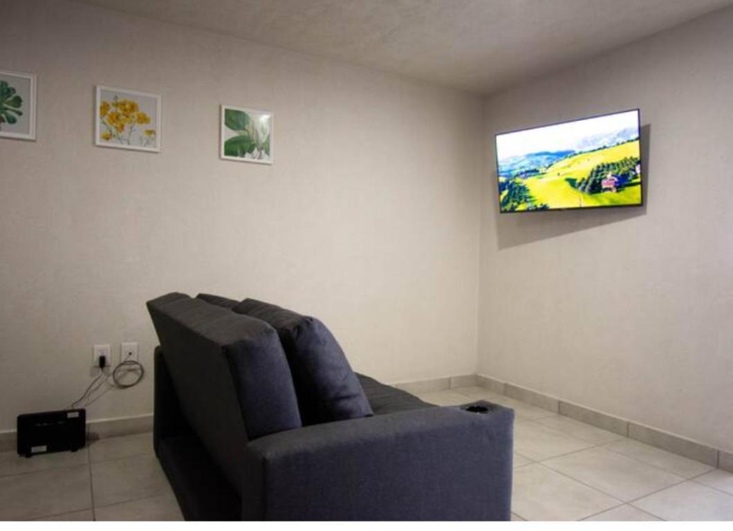 Parques Department Condominium, Central, Comfortable, *
