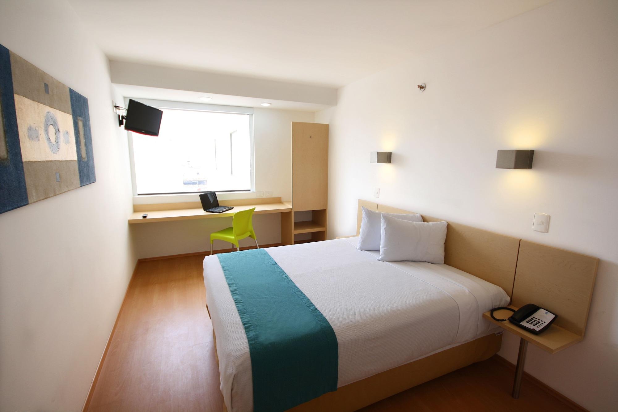 One Centro Historico Hotel 3*