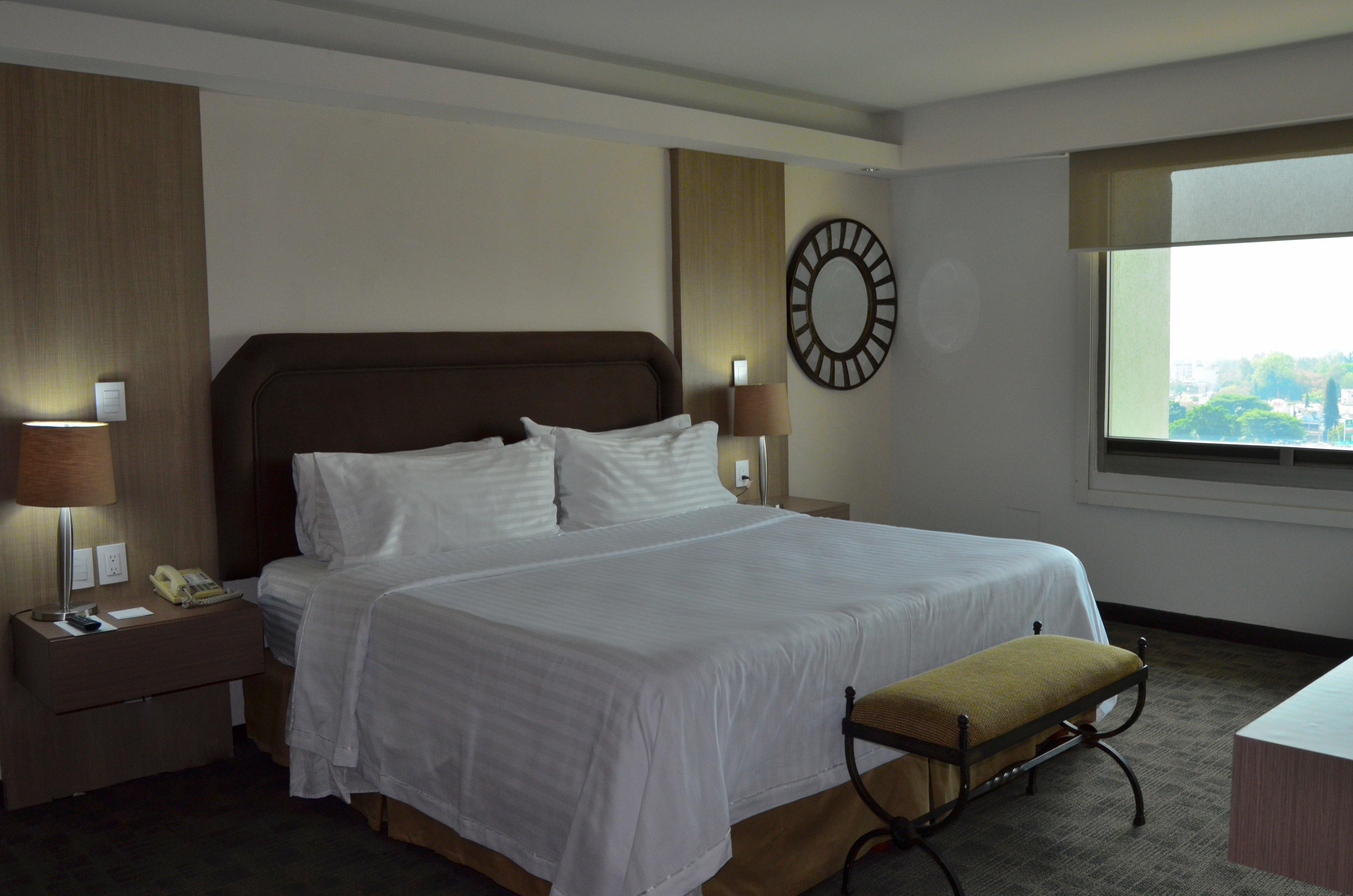 Select By Ihg Guadalajara