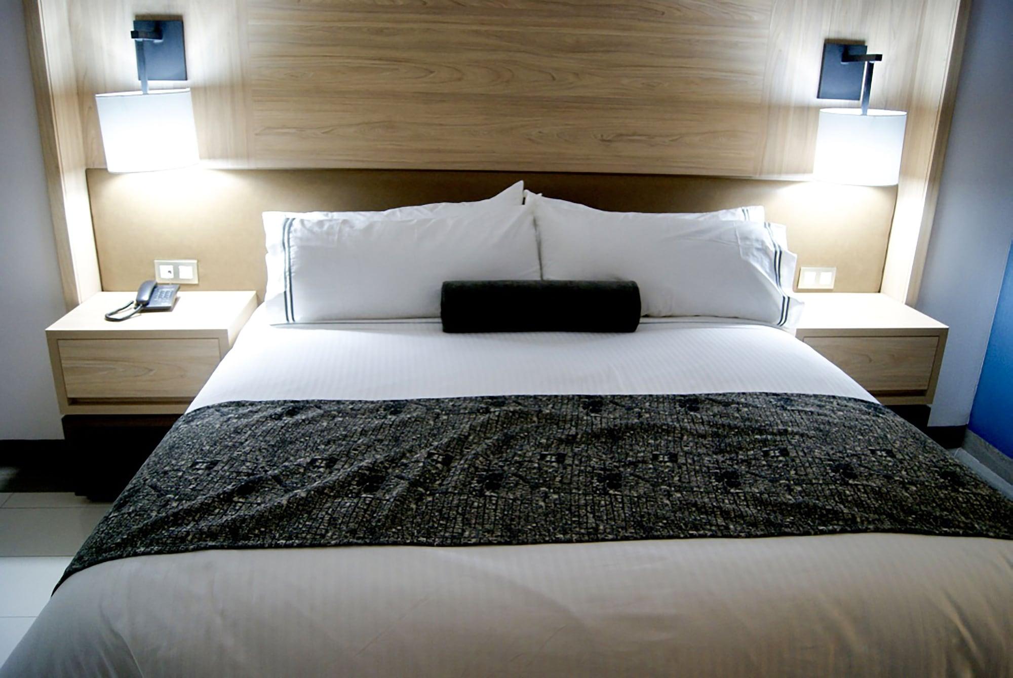 Real Maestranza Hotel 4*