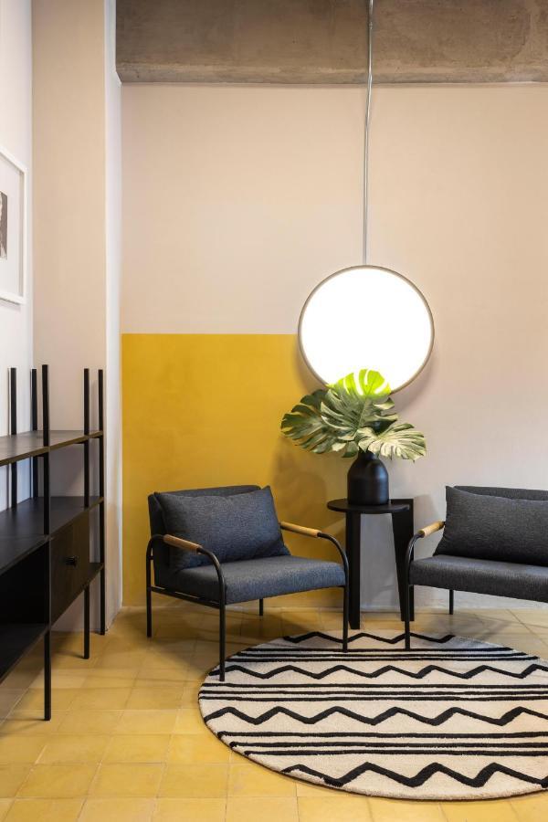 Loft In The Heart Of Americana, Have An Artsy