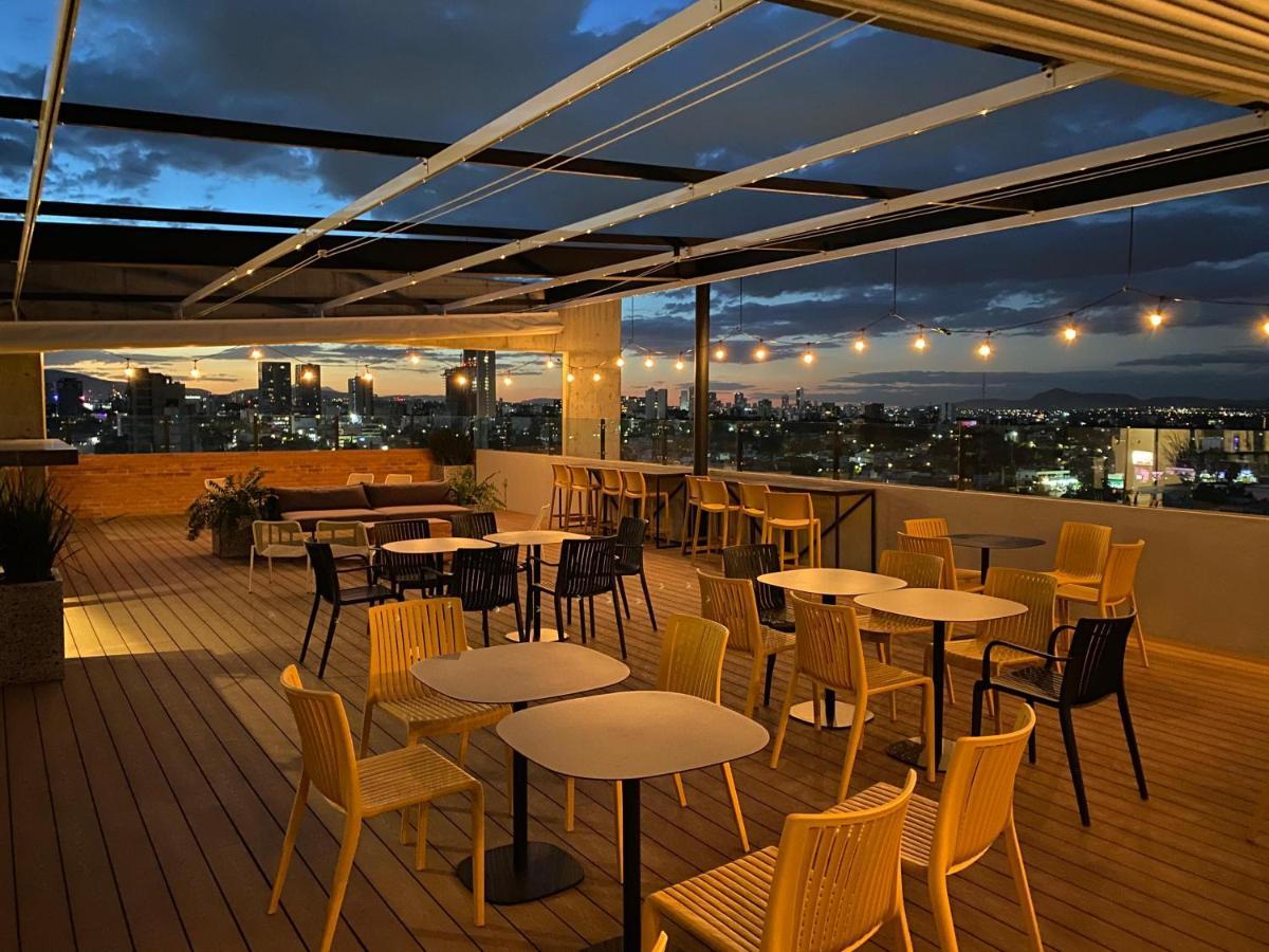 Loft In The Heart Of Americana, Have An Artsy