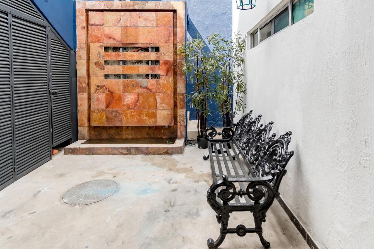 Hostel Ayenda Blazy Guadalajara