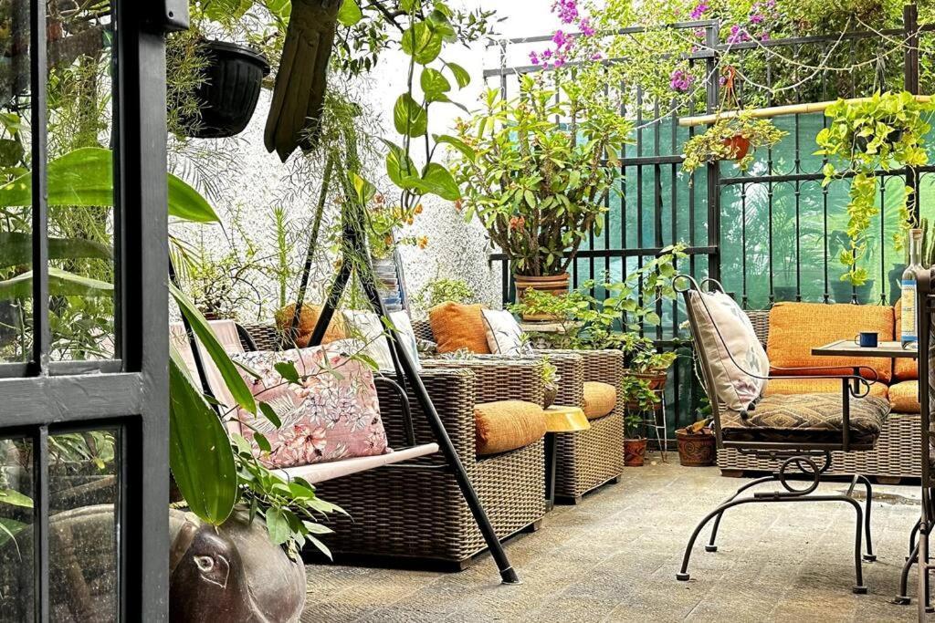 #9-fast Wifi-private Apto-street Entry-garden-cabletv Holiday home Guadalajara