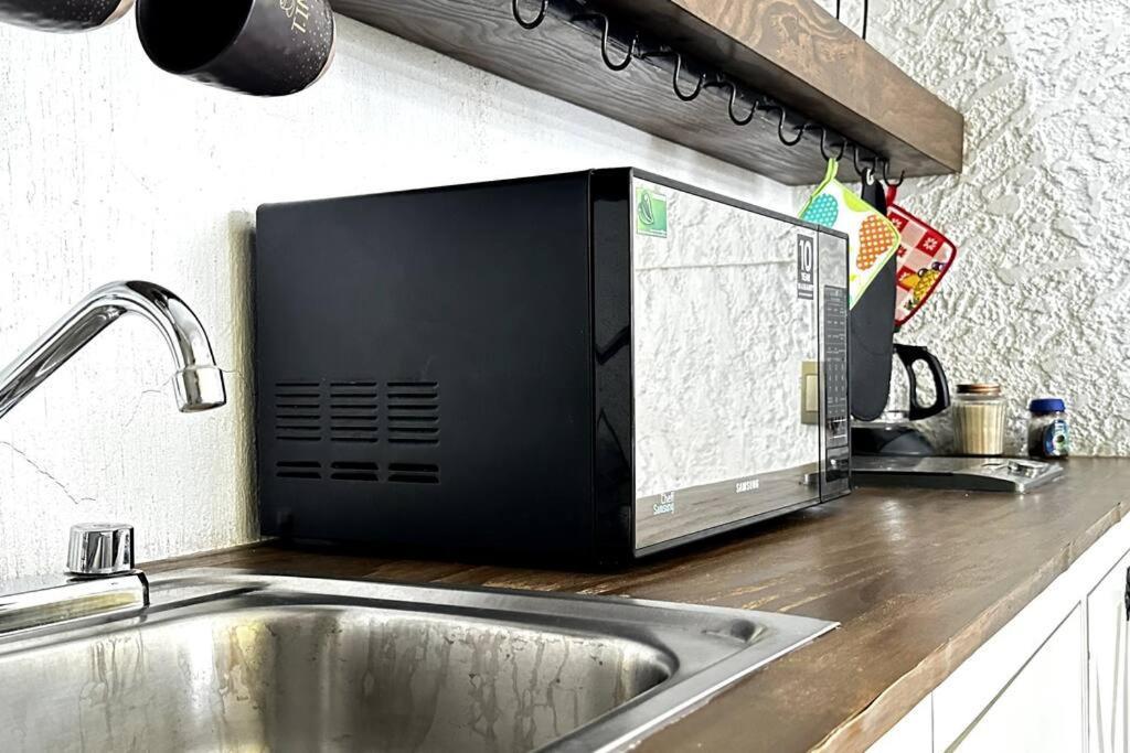 #9-fast Wifi-private Apto-street Entry-garden-cabletv