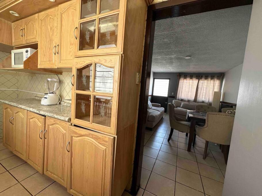 Casa Leos Apartment *