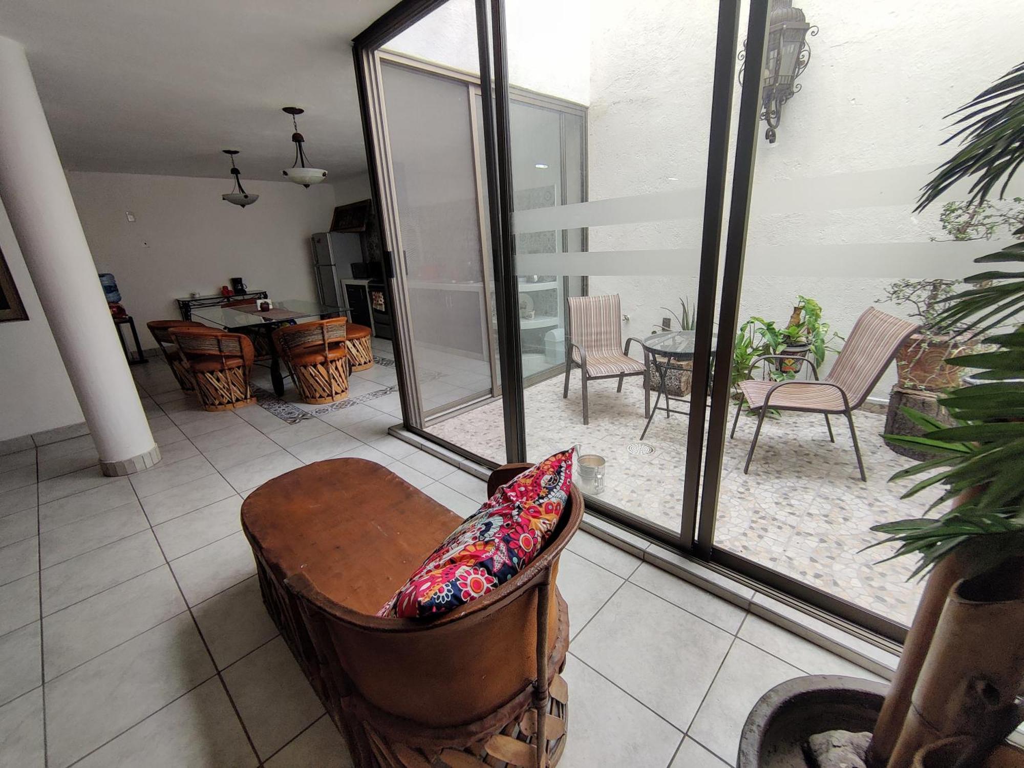 Equipales Apartment *