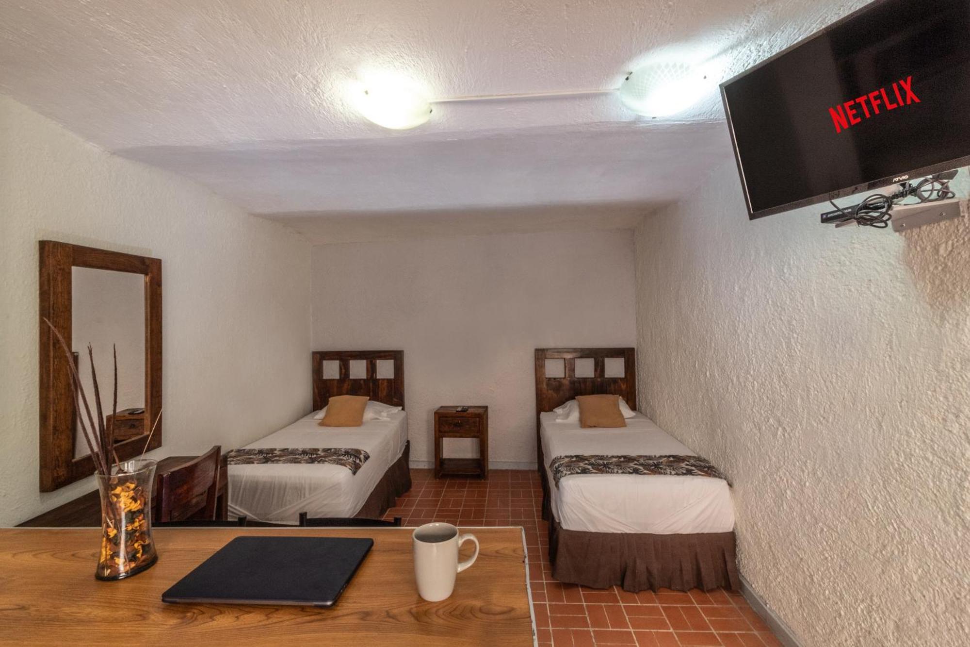 Apartment Estudio De Dos Camas Centrico En Chapalita 13 Guadalajara