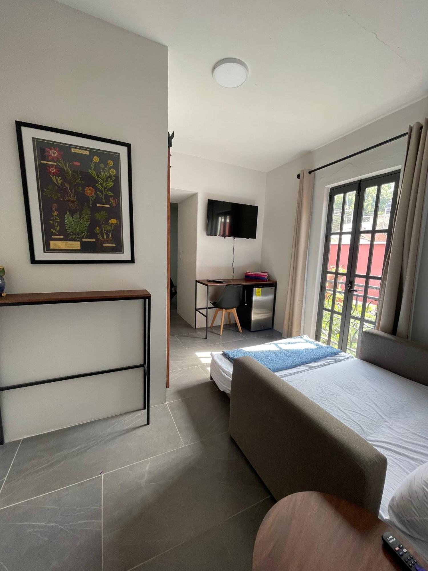 Quinta La Perla Hostel